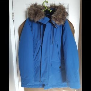 GAP men’s parka size Medium (ALMOST NEW) Blue